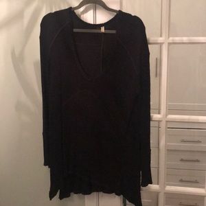 Black thermal top